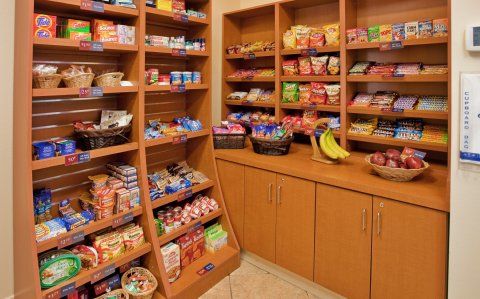 Candlewood South By Ihg Hotel 3*