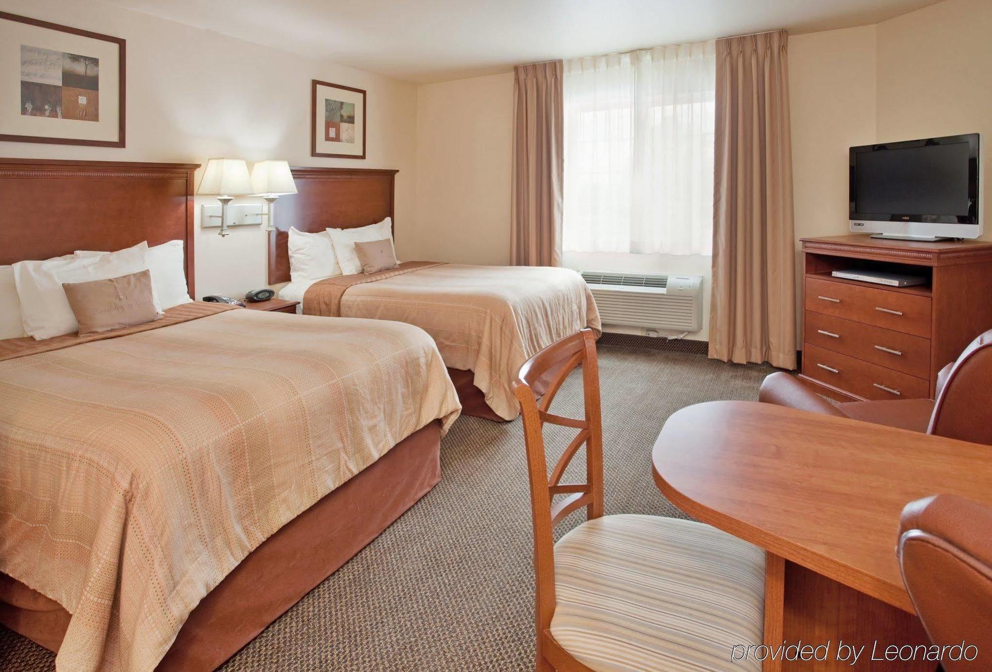 Candlewood South By Ihg 3* Springfield
